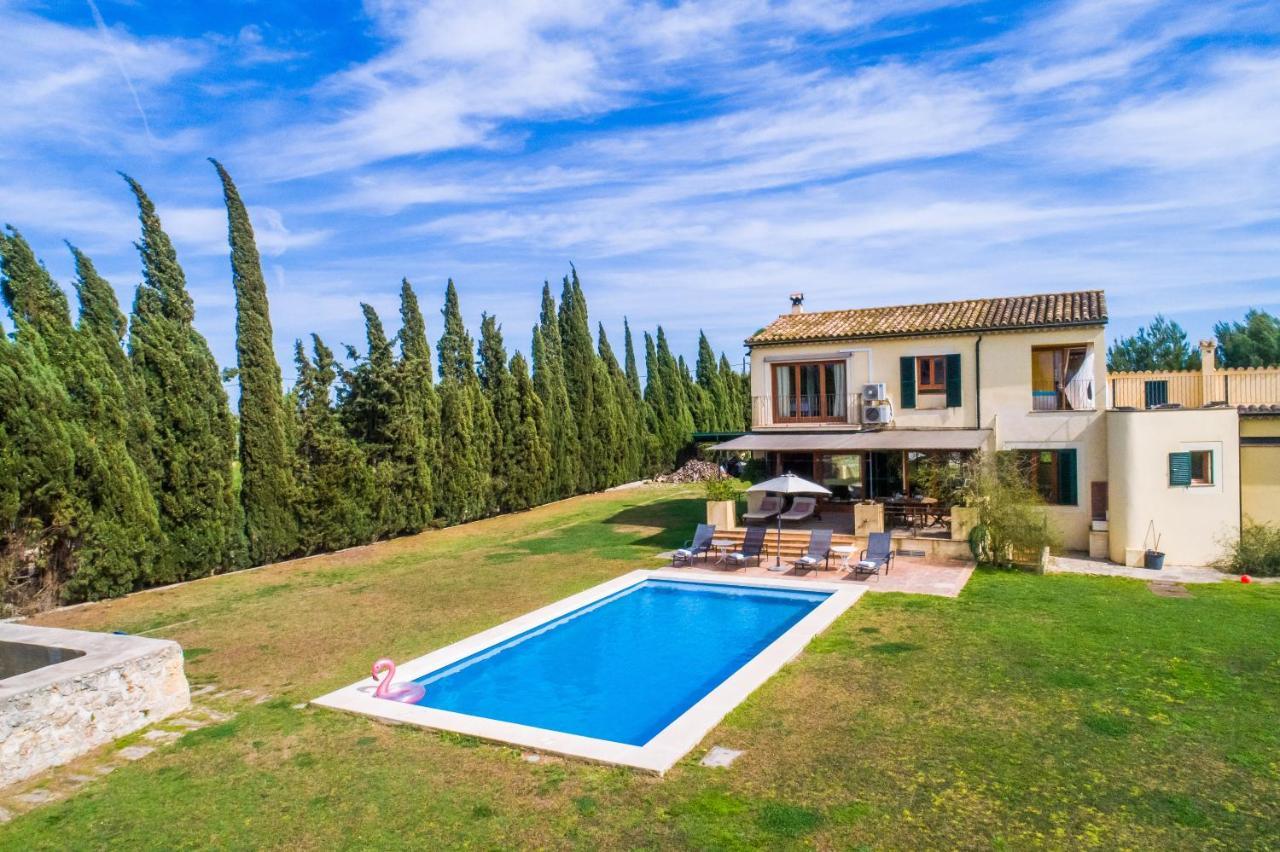 TRAUMHAFTE FAMILIEN-FINCA - 8 Gäste, Pool, Pferde&Hühner, Ruhe&Privatsphäre Villa Sa Pobla Exterior foto