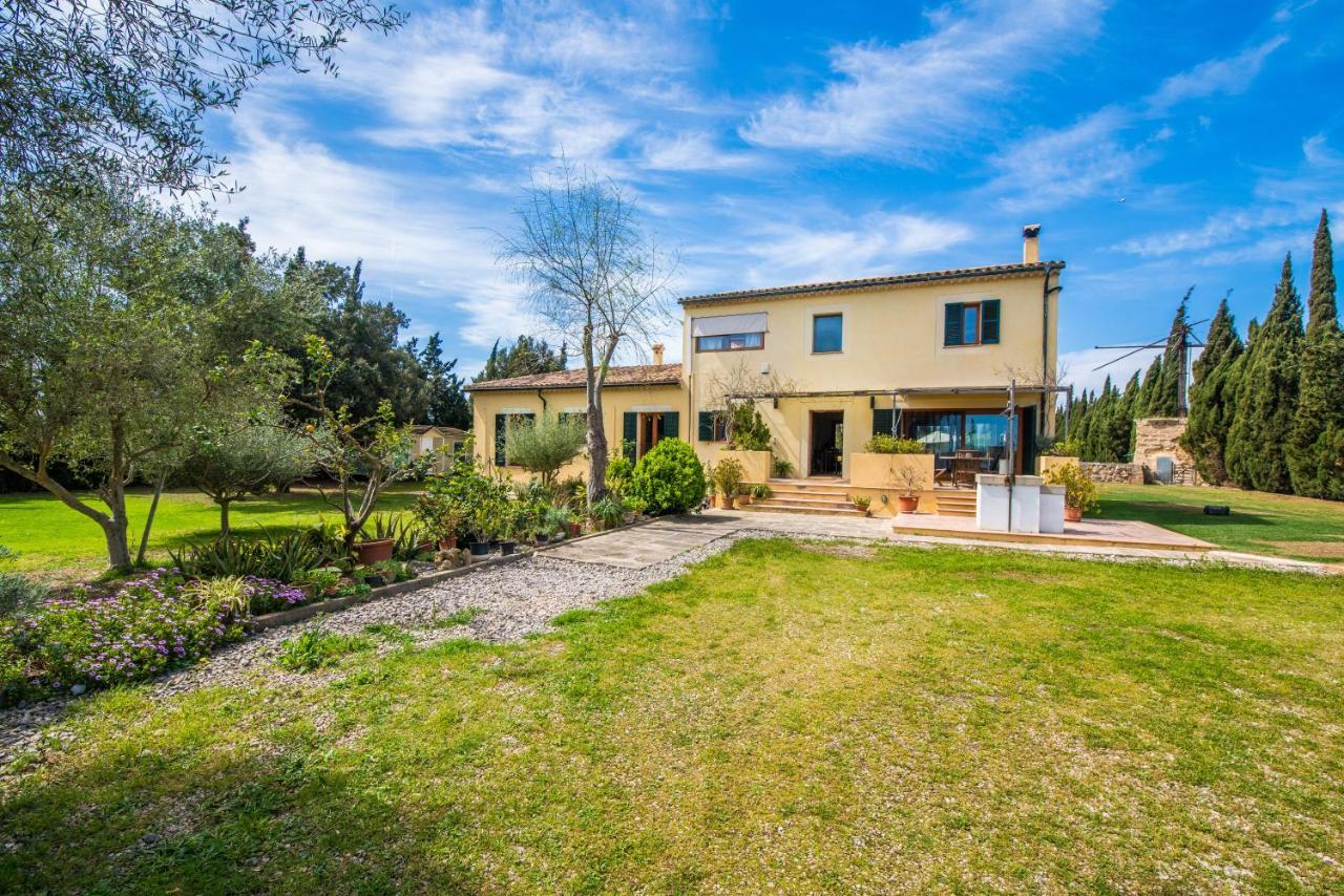 TRAUMHAFTE FAMILIEN-FINCA - 8 Gäste, Pool, Pferde&Hühner, Ruhe&Privatsphäre Villa Sa Pobla Exterior foto